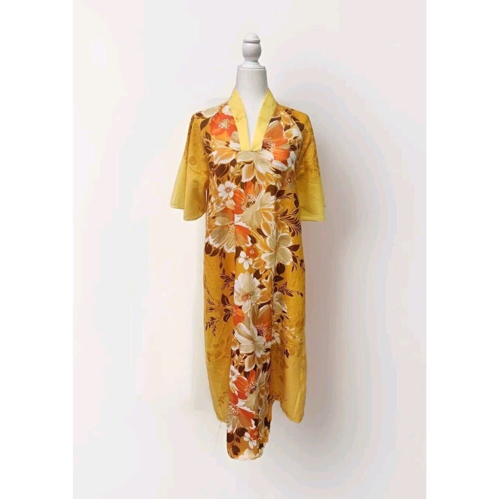 Vtg 70s Greencastle Women's Maxi Yellow Floral House Dress Hawaiin Kaftan Small